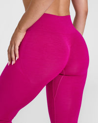 Effortless Seamless Leggings with White Logo | Fuchsia