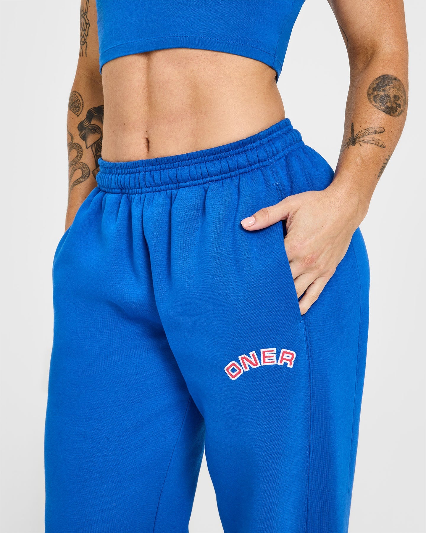 Foundations Joggers With Graphic | Oasis Blue