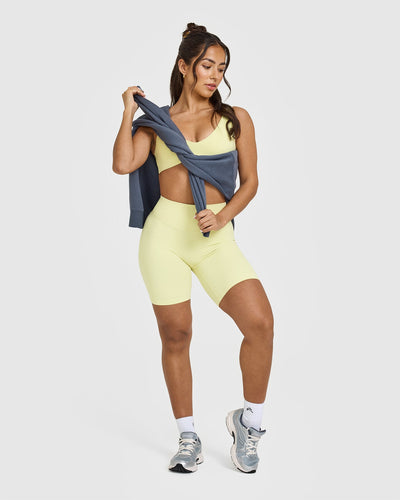 SoftMotion™ Cycling Shorts 8" | Pastel Yellow