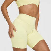 SoftMotion™ Cycling Shorts 8" | Pastel Yellow