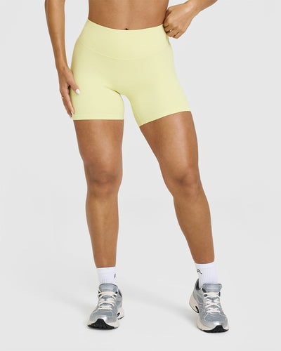 SoftMotion™ Shorts 6" | Pastel Yellow