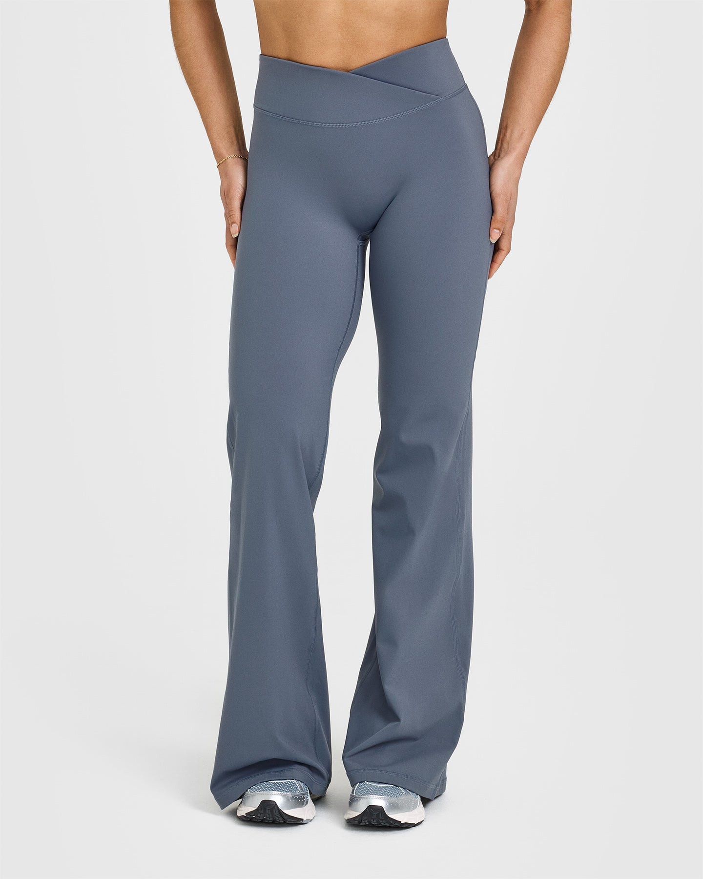 Unified Wrap Flared Bottoms | Granite Blue