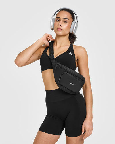 Effortless Seamless Racer Back Sports Bra | Black