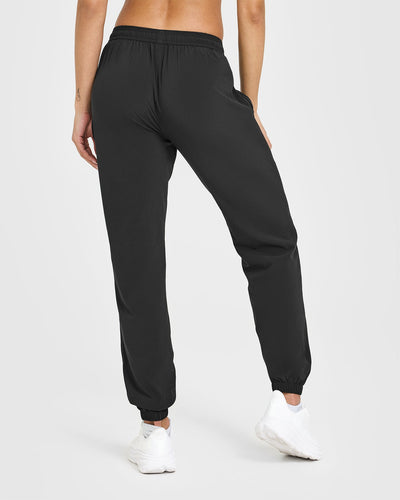 AirMove⢠Joggers | Black