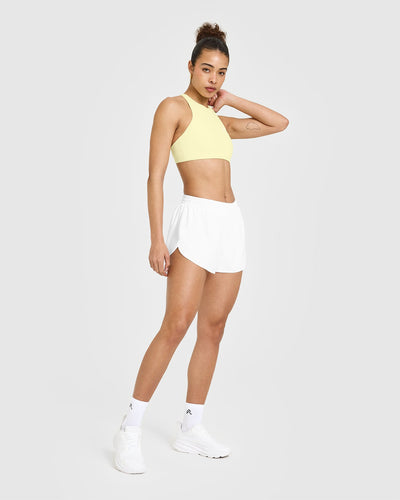 AirMove⢠Lined Shorts 2" | White