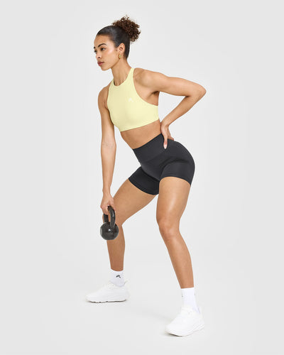 EasyLift™ High Neck Sports Bra | Pastel Yellow