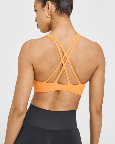 EasyLift™ High Neck Sports Bra | Powdered Orange