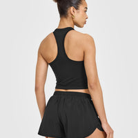 Go To Seamless Fitted Mid Vest | Black