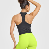 Go To Seamless Fitted Mid Vest | Coal