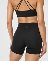 Unified High Waisted Pocket Shorts 6" | Black