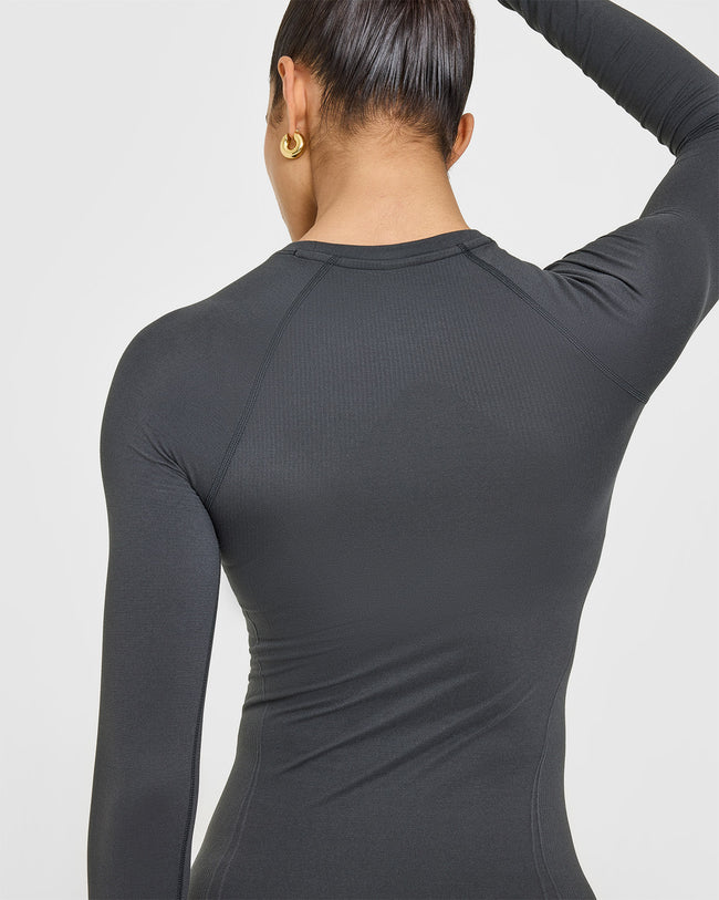 Go To Seamless Fitted Long Sleeve Top | Coal