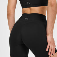 Unified High Waisted Shorts 6" | Black