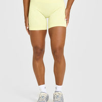 EnhanceLift™ Seamless Shorts | Pastel Yellow