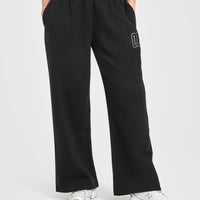 Foundations Oversized Oner 25 Straight Leg Joggers | Black