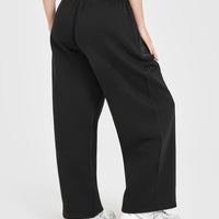 Foundations Oversized Oner 25 Straight Leg Joggers | Black