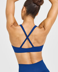 EasyLift™ Cross Back Sports Bra | Vintage Navy