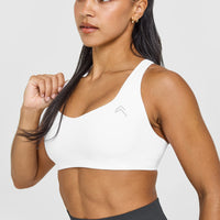 EasyLift™ Cross Back Sports Bra | White