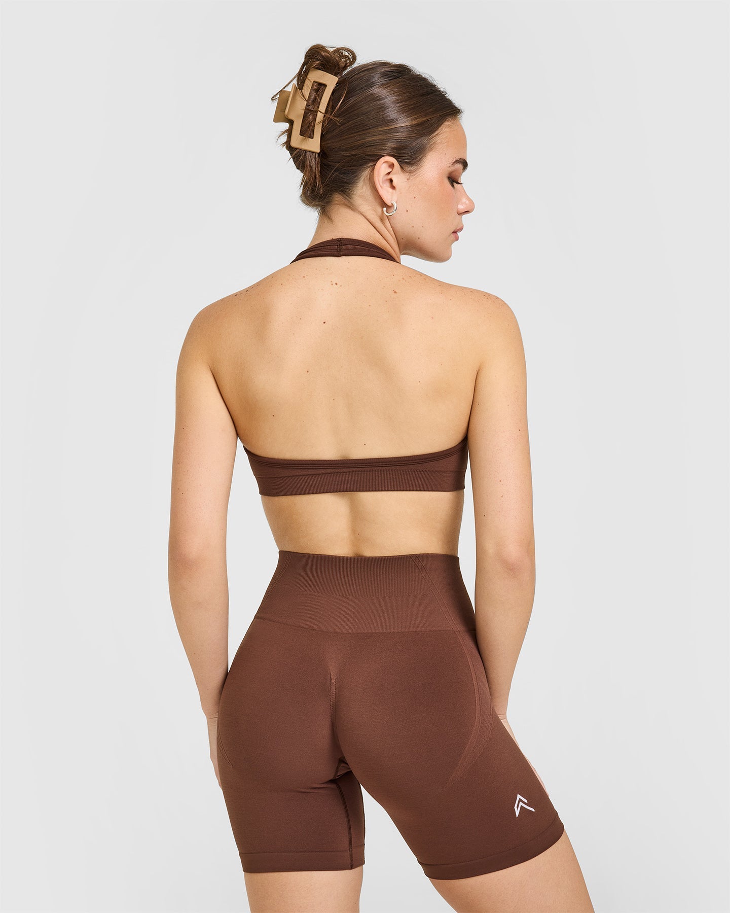 Effortless Seamless Halter Neck Sports Bra | Rustic Brown