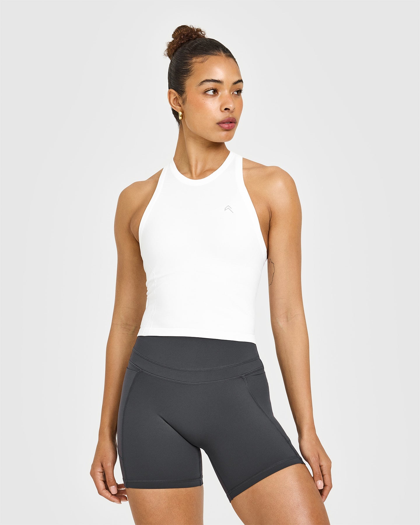 Go To Seamless Fitted Mid Vest | White