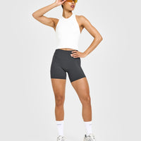 Go To Seamless Fitted Mid Vest | White