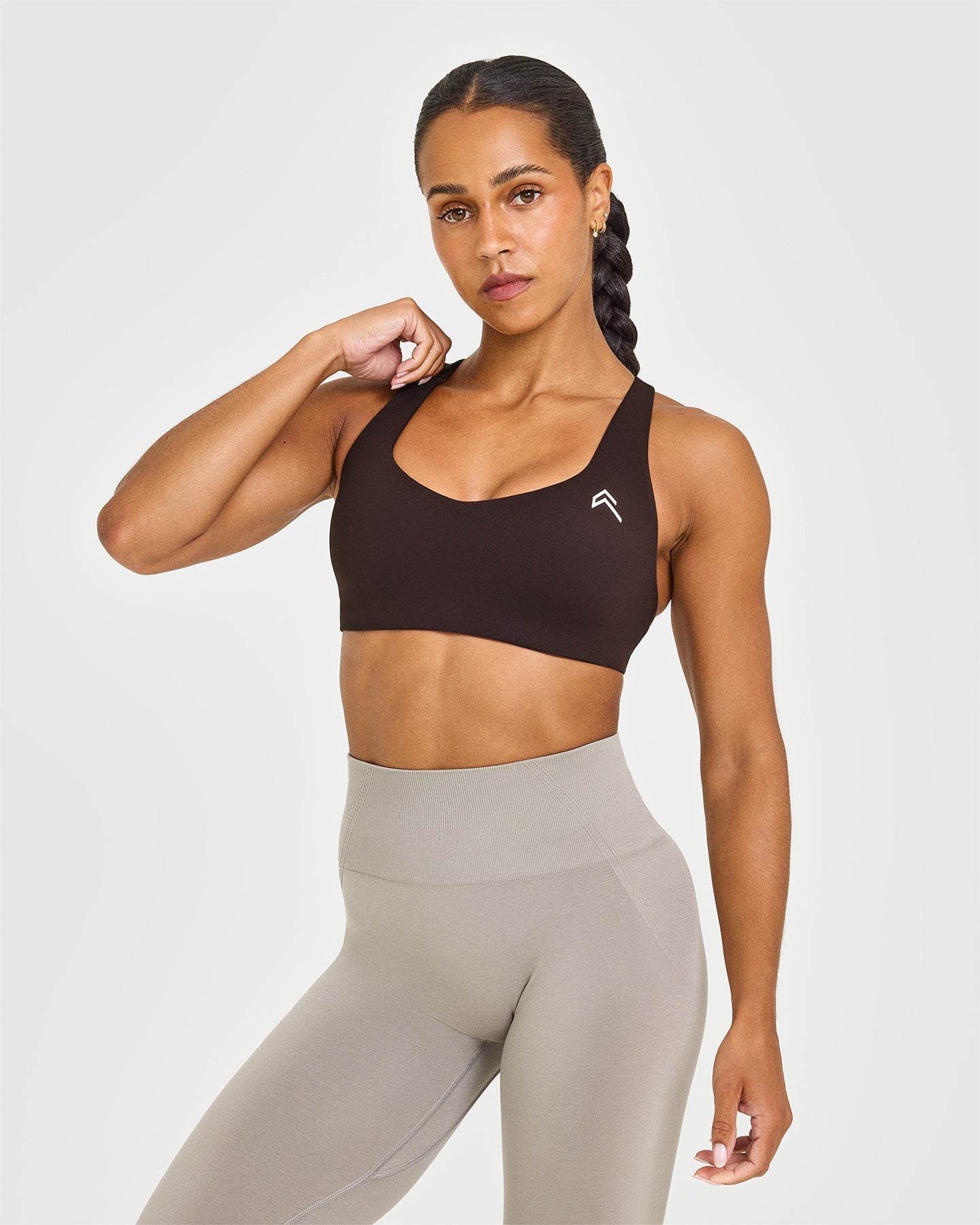 EasyLift™ Cross Back Sports Bra | 70% Cocoa