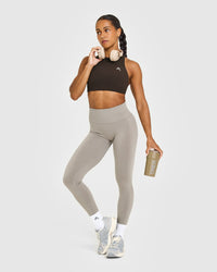 EasyLift™ High Neck Sports Bra with White Logo | 70% Cocoa