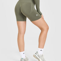 Effortless Seamless Shorts with White Logo | Alpine Green