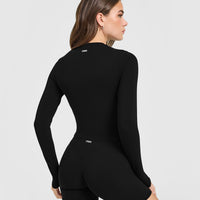 SoftMotion™ Long Sleeve Mid Top with White Logo | Black
