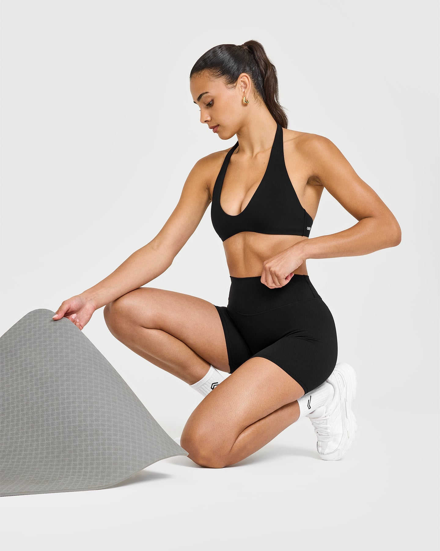 SoftMotion™ High Waisted Shorts 6" | Black