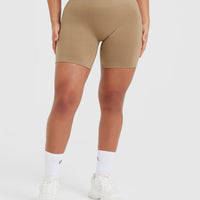 Effortless Seamless Shorts | Dune Brown