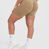 Effortless Seamless Shorts | Dune Brown