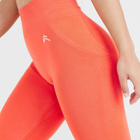 Effortless Seamless Leggings with White Logo | Peach Blossom