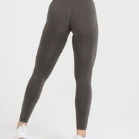 Effortless Seamless Leggings with White Logo | Deep Taupe