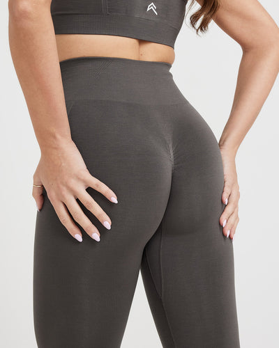 Effortless Seamless Leggings with White Logo | Deep Taupe
