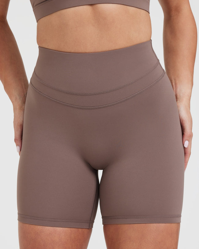 Unified High Waisted Shorts 6" | Cool Brown