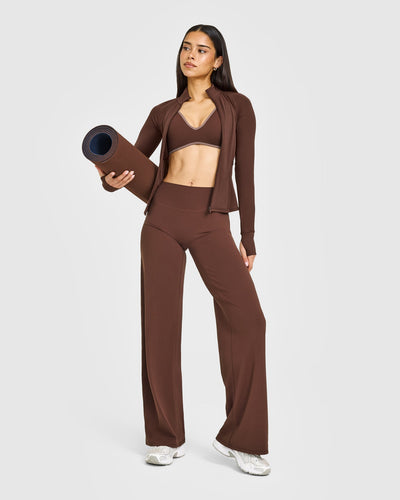 SoftMotion™ Contrast Scoop Back Bralette with White Logo | Espresso Brown