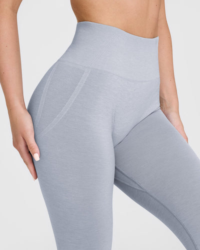EffortlessLift™ Seamless Leggings with White Logo | Metal Grey
