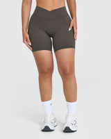 Unified Wrap Shorts 6" | Deep Taupe