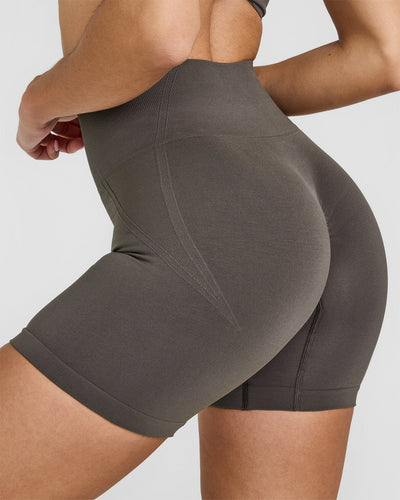 EffortlessLift™ Seamless Shorts with White Logo | Deep Taupe