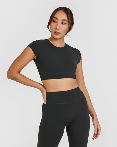 SoftMotion™ Short Sleeve Crop Top Soft Black