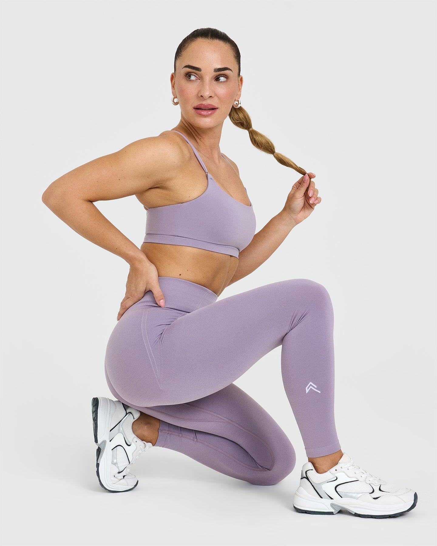 EffortlessLift™ Seamless Leggings with White Logo | Soft Purple