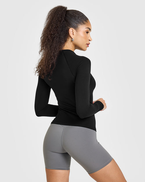 Go To Seamless Fitted Long Sleeve Top | Black
