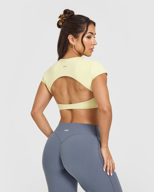 SoftMotion™ Short Sleeve Crop Top | Pastel Yellow