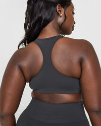 Effortless Seamless Racer Back Sports Bra | Coal
