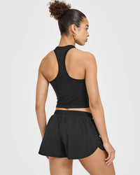 Go To Seamless Fitted Mid Vest | Black