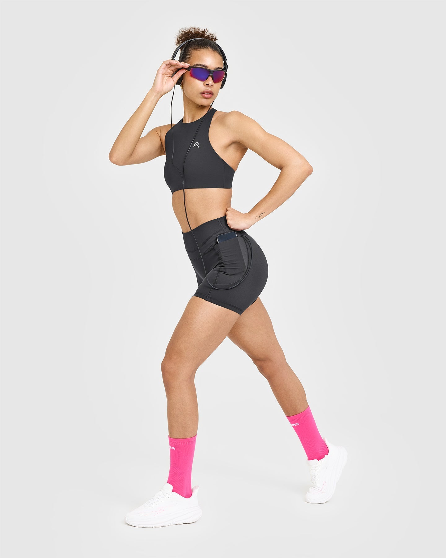UnifiedMove™ High Waisted Pocket Shorts 6" | Coal
