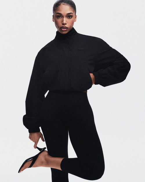 SoftMotion™ 3/4 Length Leggings | Black