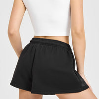 Foundations Oversized Oner 25 Shorts | Black