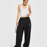 Foundations Oversized Oner 25 Straight Leg Joggers | Black