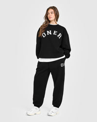 Foundations Oversized Oner Girlfriend Joggers | Black